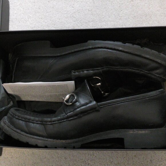 Authentic GUCCI Men’s Black Horsebit Leather Round Toe Loafers 11 main image 11